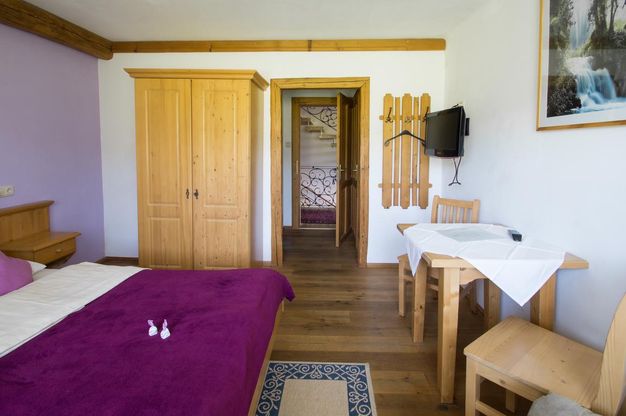 Bauernhof Kasleitner Zell am Moos Exterior foto